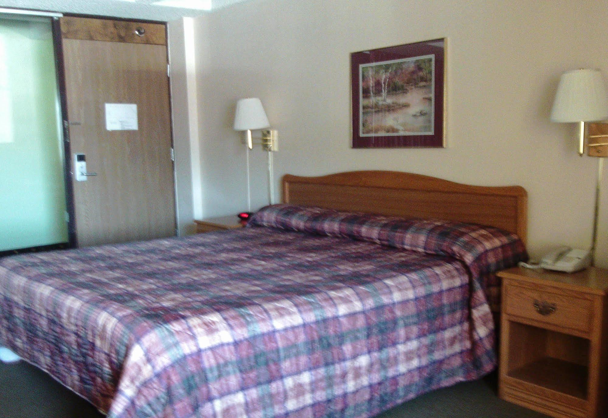 5Th Avenue Inn & Suites Rochester Luaran gambar