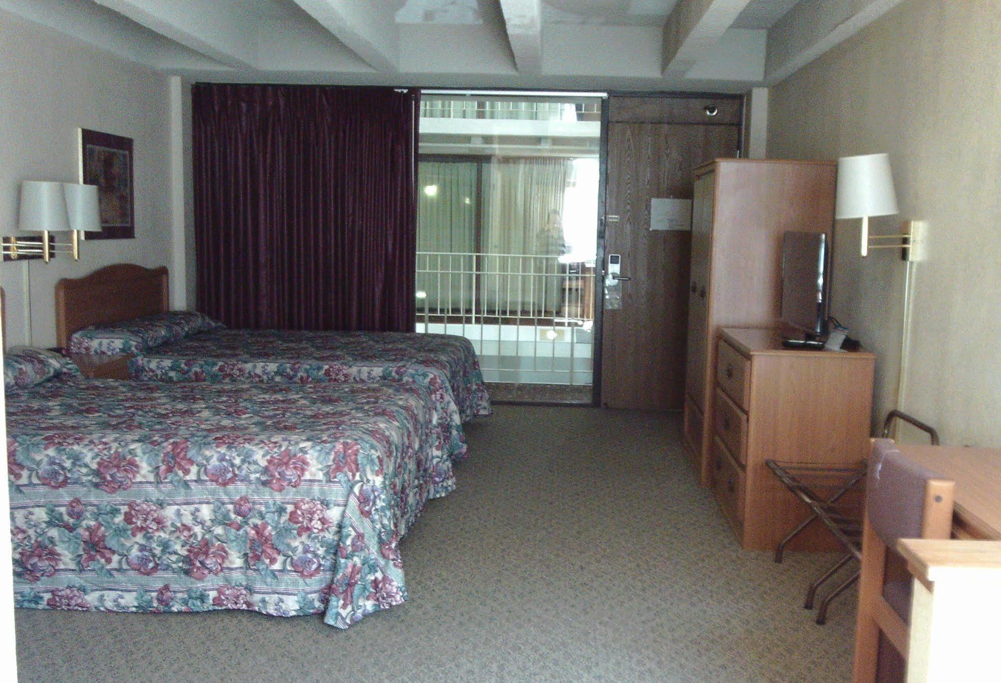 5Th Avenue Inn & Suites Rochester Luaran gambar